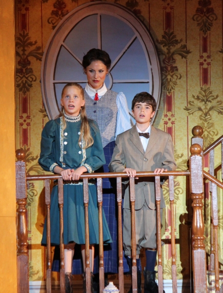 Photos and Video: First Look at Jenny Powers, Rob McClure & More in MARY POPPINS at the MUNY!  Image