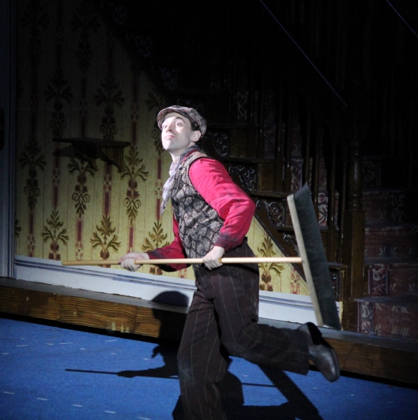 Photos and Video: First Look at Jenny Powers, Rob McClure & More in MARY POPPINS at the MUNY!  Image