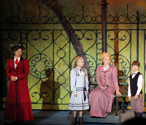 Photos and Video: First Look at Jenny Powers, Rob McClure & More in MARY POPPINS at the MUNY!  Image