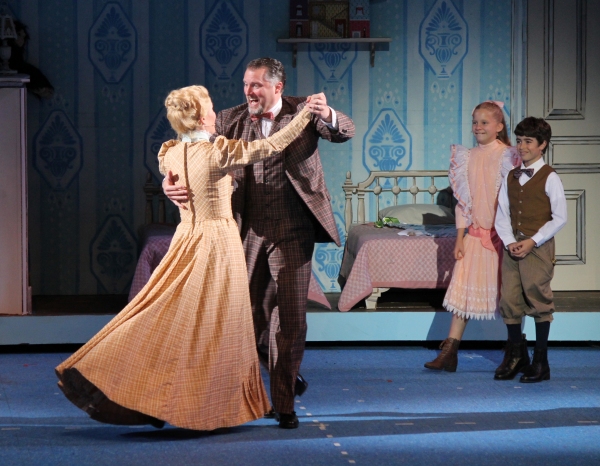 Photos and Video: First Look at Jenny Powers, Rob McClure & More in MARY POPPINS at the MUNY!  Image