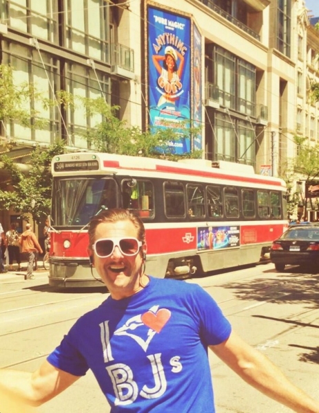 Photo Flash: Saturday Intermission Pics, July 27 - Michael Strahan Dons Some KINKY BOOTS, Plus JUNGLE BOOK, PHANTOM and More!  Image