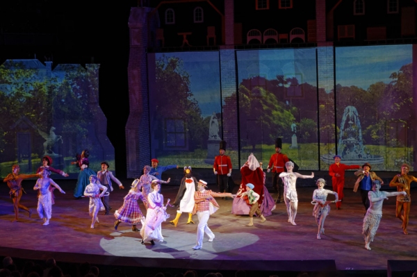 Photo Flash: First Look at Jesse Swimm, Mindy Smoot Robbins and More in Tuacahn's MARY POPPINS 