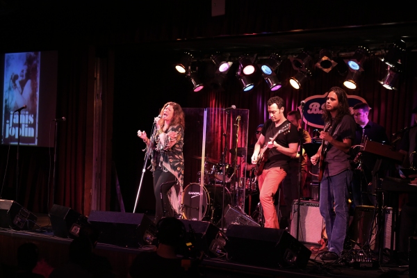 Photo Coverage: Mary Bridget Davies Previews A NIGHT WITH JANIS JOPLIN Image
