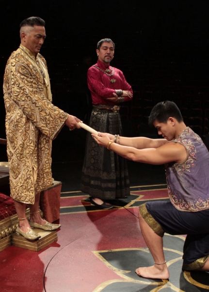 Photo Flash: First Look at Christiane Noll, Paul Nakauchi and More in THE KING AND I at Music Circus Image