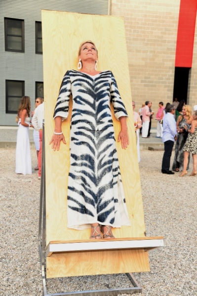 Photo Flash: Alan Cumming, Lady Gaga and More at 2013 Watermill Center Summer Benefit Image