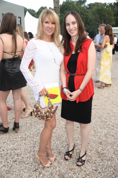 Photo Flash: Alan Cumming, Lady Gaga and More at 2013 Watermill Center Summer Benefit Image