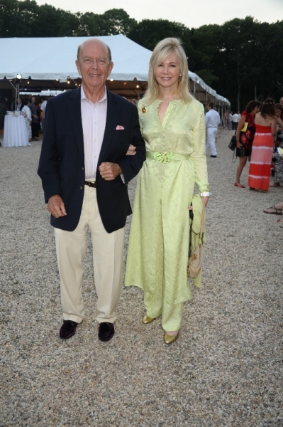 Photo Flash: Alan Cumming, Lady Gaga and More at 2013 Watermill Center Summer Benefit Image
