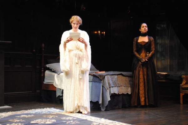 Photo Flash: First Look at Berkshire Theatre Group's THE CAT AND THE CANARY Image