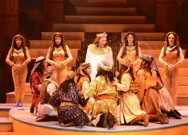 Photo Flash: First Look at Clay Aiken and More in JOSEPH AND THE AMAZING TECHNICOLOR DREAMCOAT at Ogunquit Image