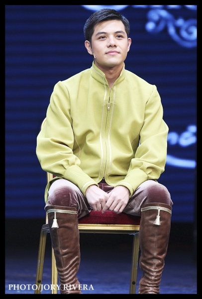 Photo Flash: CINDERELLA Opens Tonight at Resorts World Manila Image