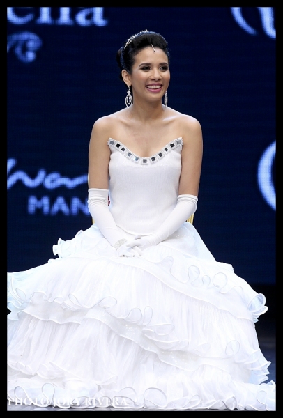 Photo Flash: CINDERELLA Opens Tonight at Resorts World Manila Image