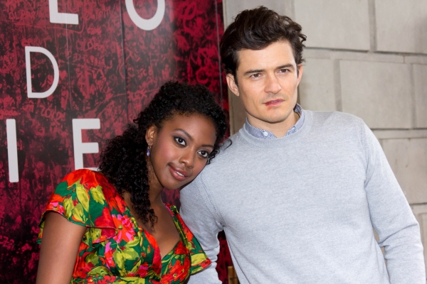 Photo Coverage: ROMEO AND JULIET's Orlando Bloom & Condola Rashad Sign Juliet's Wall at Richard Rodgers Theatre!  Image