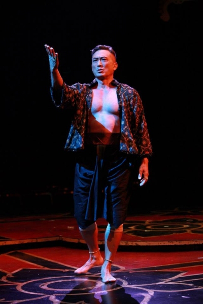 Photo Flash: First Look at Christiane Noll, Paul Nakauchi, Telly Leung and More in THE KING AND I at Music Circus Image