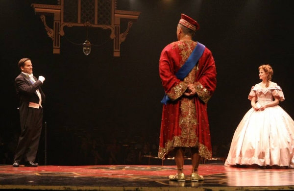 Photo Flash: First Look at Christiane Noll, Paul Nakauchi, Telly Leung and More in THE KING AND I at Music Circus Image