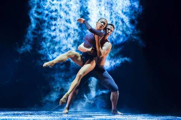 Photo Flash: First Look at Hubbard Street Dancers Image