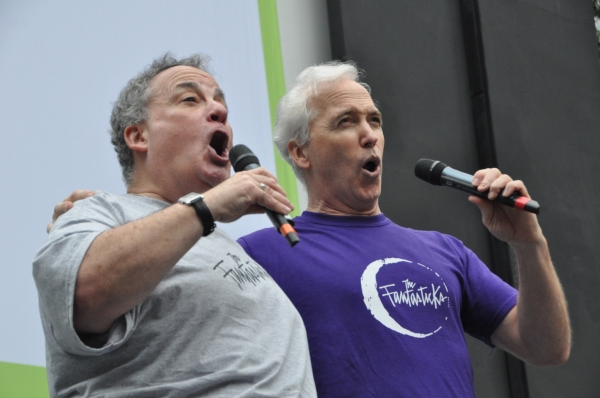 Photo Coverage: WICKED, ANNIE & More Visit BROADWAY IN BRYANT PARK! Image