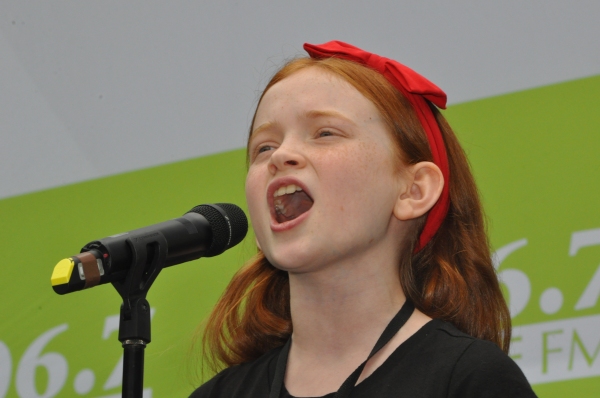 Photo Coverage: WICKED, ANNIE & More Visit BROADWAY IN BRYANT PARK!  Image