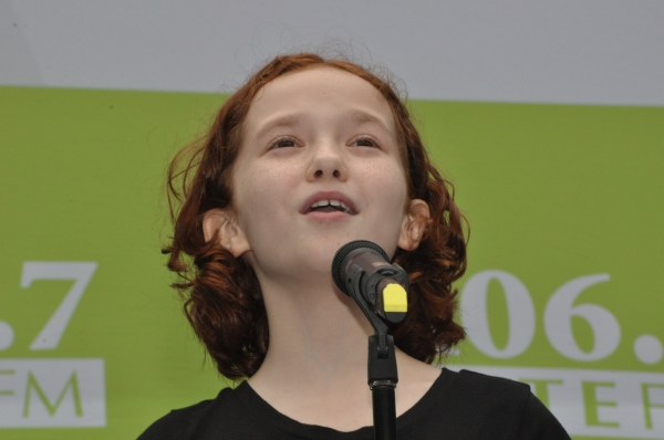 Photo Coverage: WICKED, ANNIE & More Visit BROADWAY IN BRYANT PARK!  Image