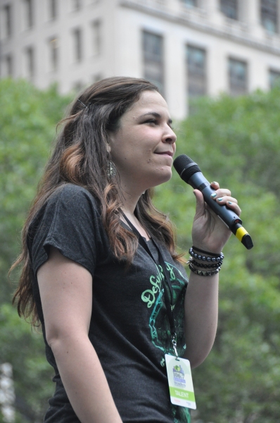 Photo Coverage: WICKED, ANNIE & More Visit BROADWAY IN BRYANT PARK!  Image