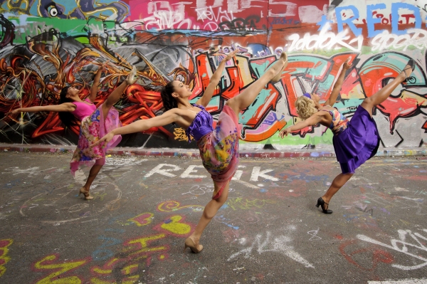 Photo Coverage: International Tour Of WEST SIDE STORY In London! Image
