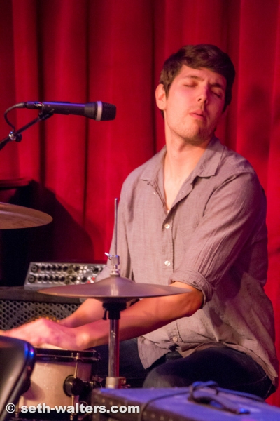 Photo Flash: Steve Kazee and The Shiny Liars Play Birdland Image