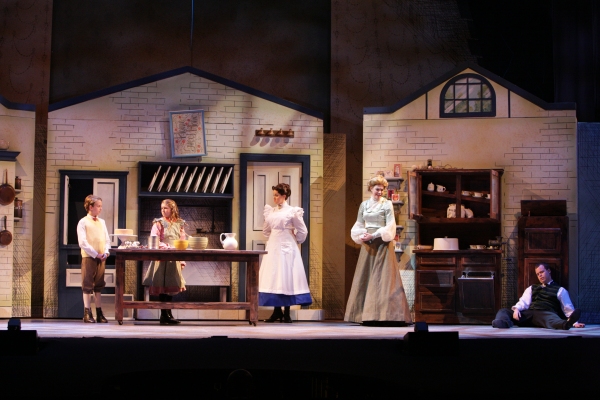 Photo Flash: First Look at Music Theatre of Wichita's MARY POPPINS Image
