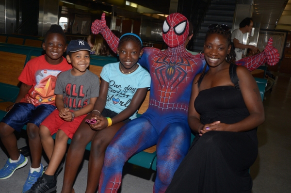 Photo Flash: SPIDER-MAN Travels to Staten Island for Yankees Game!  Image