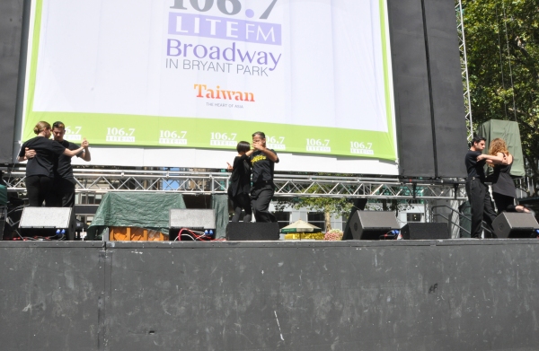 Photo Coverage: ONCE, MOTOWN, MAMMA MIA! & More Visit BROADWAY IN BRYANT PARK!  Image