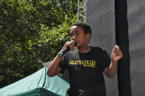 Photo Coverage: ONCE, MOTOWN, MAMMA MIA! & More Visit BROADWAY IN BRYANT PARK!  Image