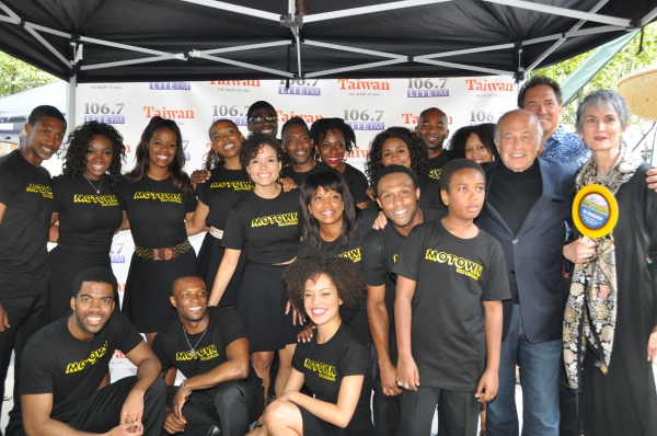 Photo Coverage: ONCE, MOTOWN, MAMMA MIA! & More Visit BROADWAY IN BRYANT PARK!  Image