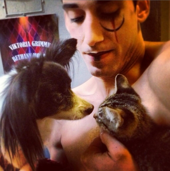 Photo Flash: Saturday Intermission Pics, Aug 17 - BOOK OF MORMON Celebrates 1,000 Performances, WIZARD OF OZ Ends in Toronto and More! Image