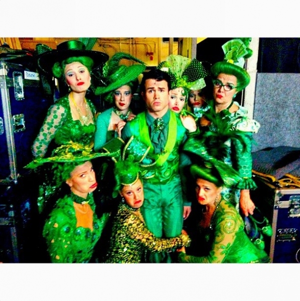 Photo Flash: Saturday Intermission Pics, Aug 17 - BOOK OF MORMON Celebrates 1,000 Performances, WIZARD OF OZ Ends in Toronto and More! Image