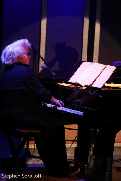 Photo Coverage: Terri White Plays Helsinki Hudson Image
