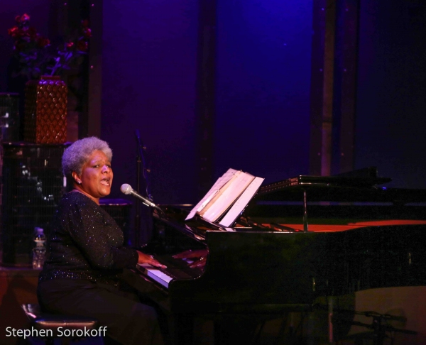 Photo Coverage: Terri White Plays Helsinki Hudson Image