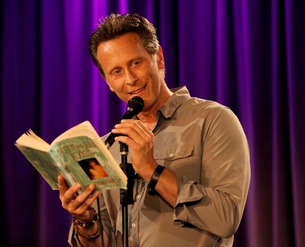 Photo Flash: Grammy Museum Presents CELEBRITY AUTOBIOGRAPHY Image