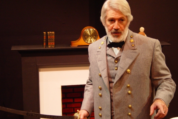 Photo Flash: First Look at Tom Dugan in Rubicon Theatre's ROBERT E. LEE - SHADES OF GRAY Image