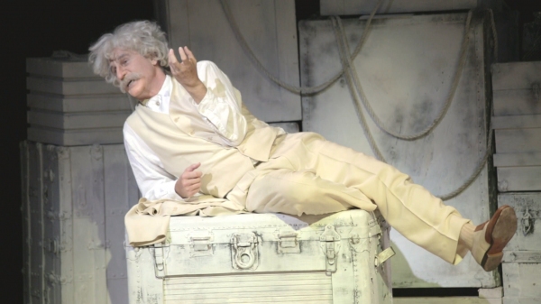 Photo Flash: First Look at Val Kilmer in CITIZEN TWAIN at Pasadena Playhouse Image