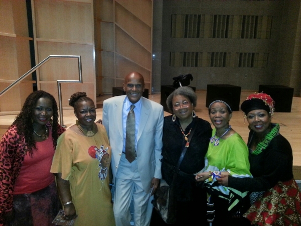 Photo Flash: Harry Belafonte Visits THOKOZA at Baruch Performing Arts Center Image