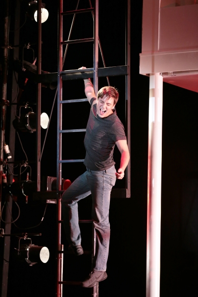 Photo Flash: Drury Lane Theatre's NEXT TO NORMAL, Now Playing Through 10/6 Image