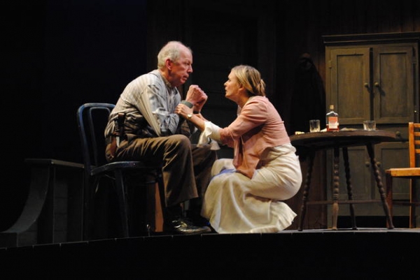 Photo Flash: First Look at Berkshire Theatre Group's ANNA CHRISTIE Image