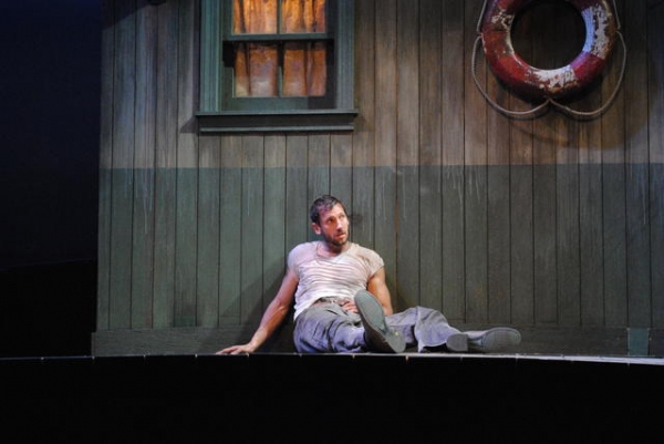 Photo Flash: First Look at Berkshire Theatre Group's ANNA CHRISTIE Image