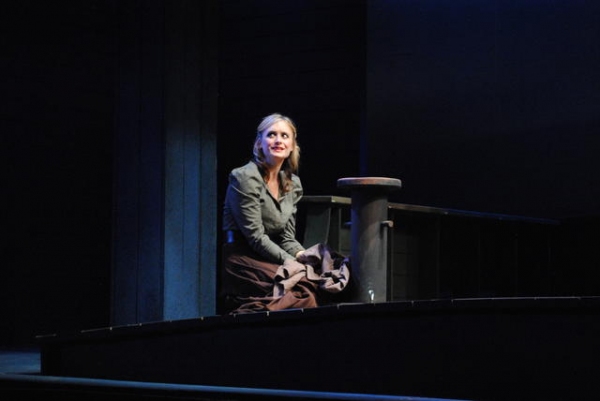 Photo Flash: First Look at Berkshire Theatre Group's ANNA CHRISTIE Image