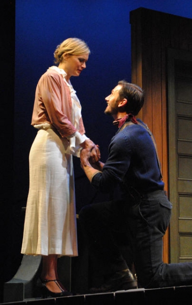Photo Flash: First Look at Berkshire Theatre Group's ANNA CHRISTIE Image