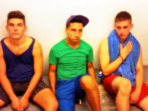 Photo Flash: Saturday Intermission Pics, Aug 24 - It's Hat Day at SOUL DOCTOR, ANYTHING GOES Ends in Toronto and More!  Image