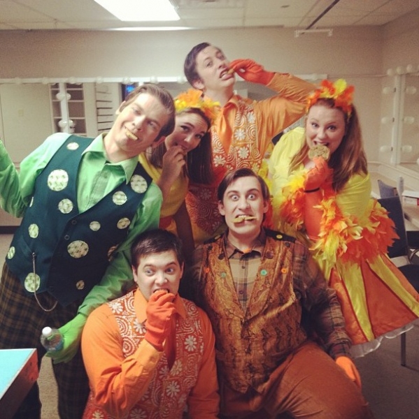 Photo Flash: Saturday Intermission Pics, Aug 24 - It's Hat Day at SOUL DOCTOR, ANYTHING GOES Ends in Toronto and More!  Image