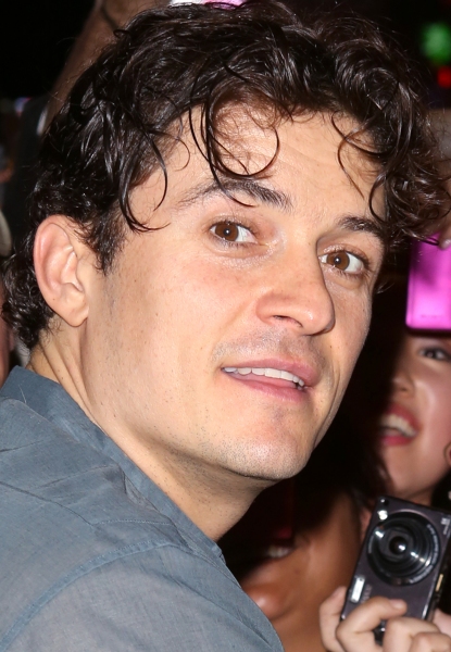 Photo Coverage: Orlando Bloom, Condola Rashad & More Meet Fans at ROMEO & JULIET Stage Door Following First Preview Image
