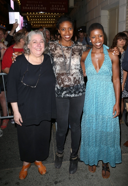 Photo Coverage: Orlando Bloom, Condola Rashad & More Meet Fans at ROMEO & JULIET Stage Door Following First Preview Image