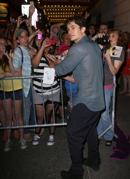Photo Coverage: Orlando Bloom, Condola Rashad & More Meet Fans at ROMEO & JULIET Stage Door Following First Preview Image