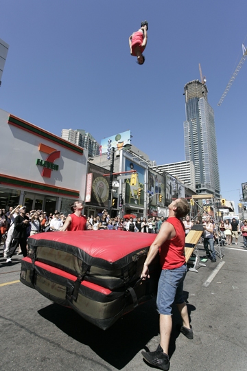 Photo Flash: 14th Annual Scotiabank BuskerFest, 8/23  Image