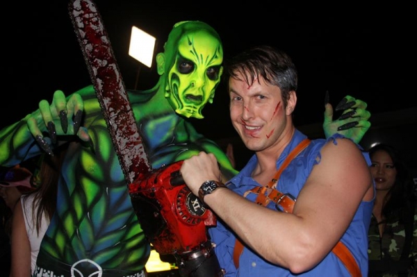 Photo Flash: EVIL DEAD Cast Visits Las Vegas PARACON Image